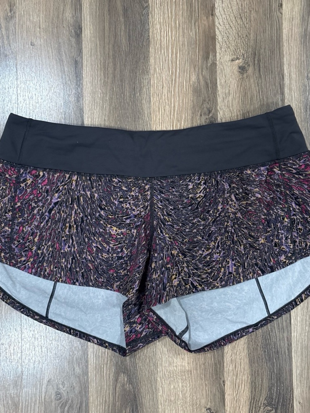 LULULEMON BUNDLE Running Shorts - Pink, Light Pink, Black & Patterned Assortment - Picture 8 of 8